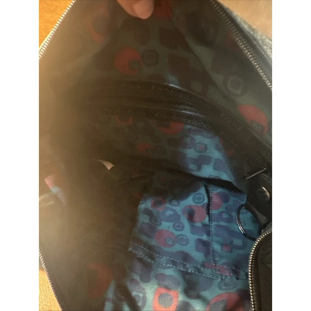 Vintage Stone Mountain Black Leather Shoulder Bag. Made In The USA.